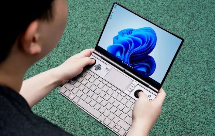 GPD Unveils 2025 Win Max 2 Gaming Handheld With Ryzen AI 9 HX 370 And  10.1-Inch Display | HotHardware